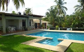 Punta Paraiso Resort